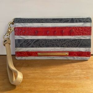Brahmin Wristlet / Wallet